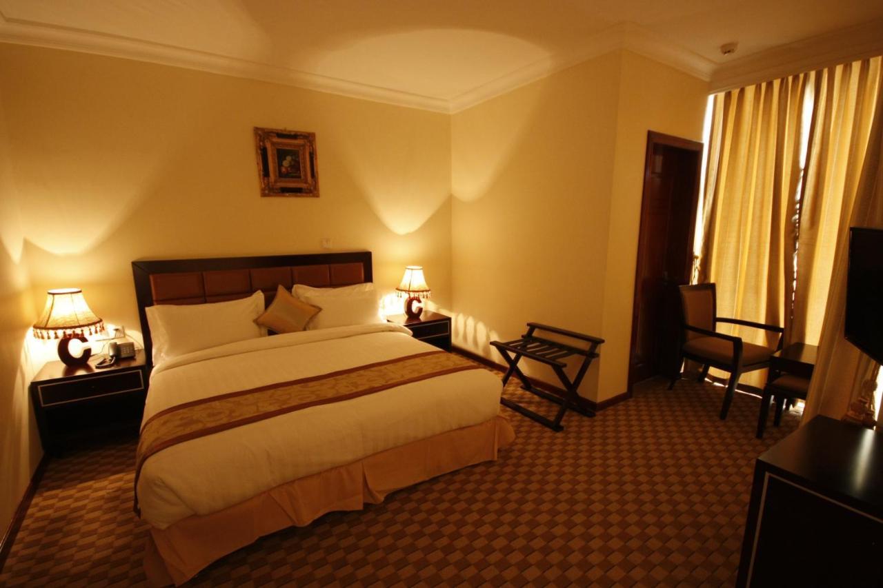 Caravan Hotel Addis Eksteriør bilde